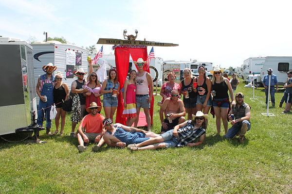 Runner Up: Trailer Hoes & Mullet Boys (South Reserved)